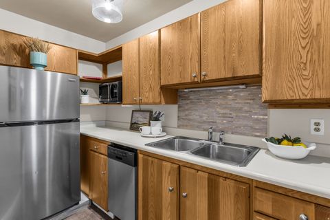 Tiny photo for 875 S DONNER WAY #103, Salt Lake City, UT 84108 (MLS # 2133725)