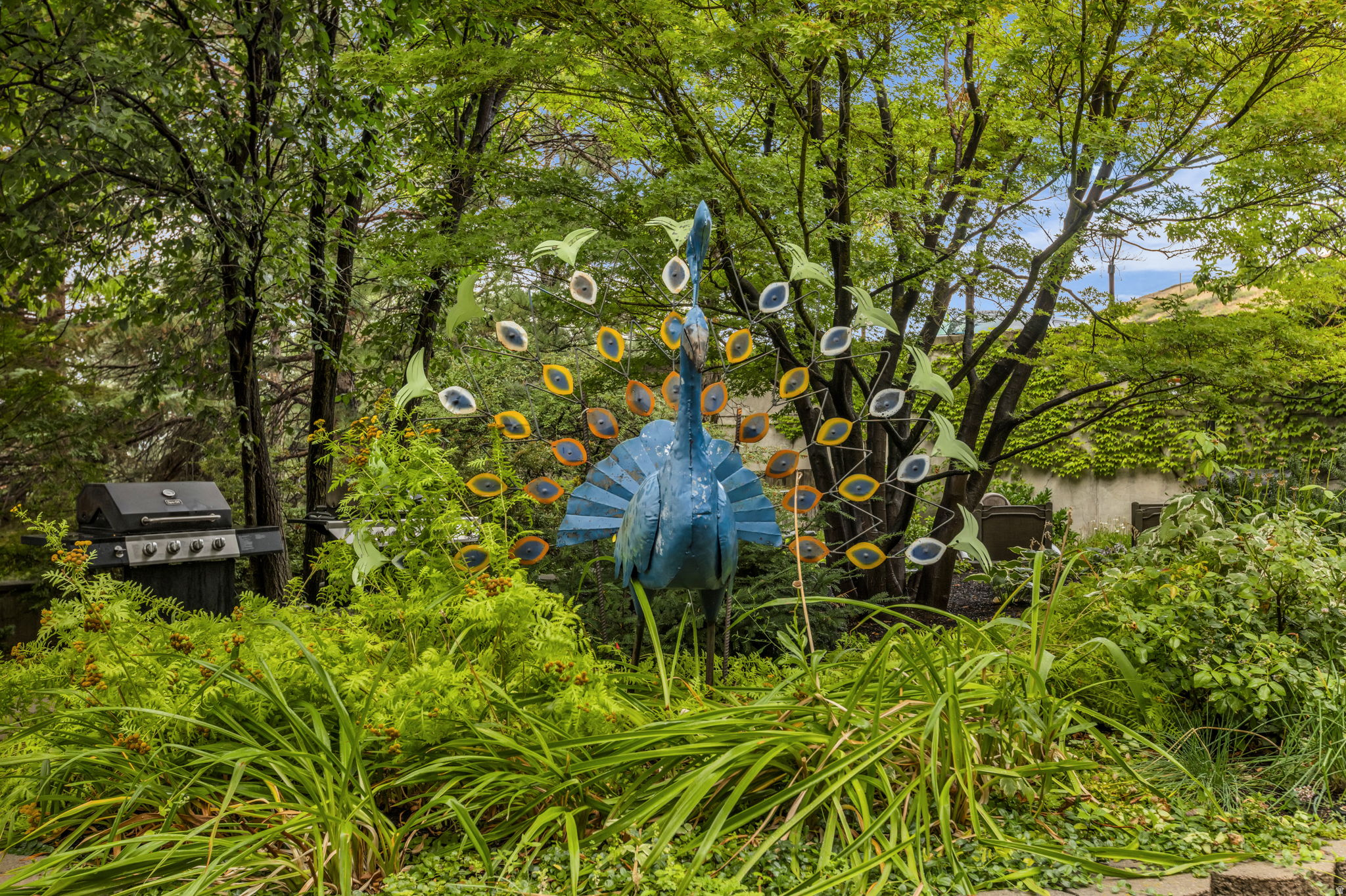 CANYON CREST - Residential