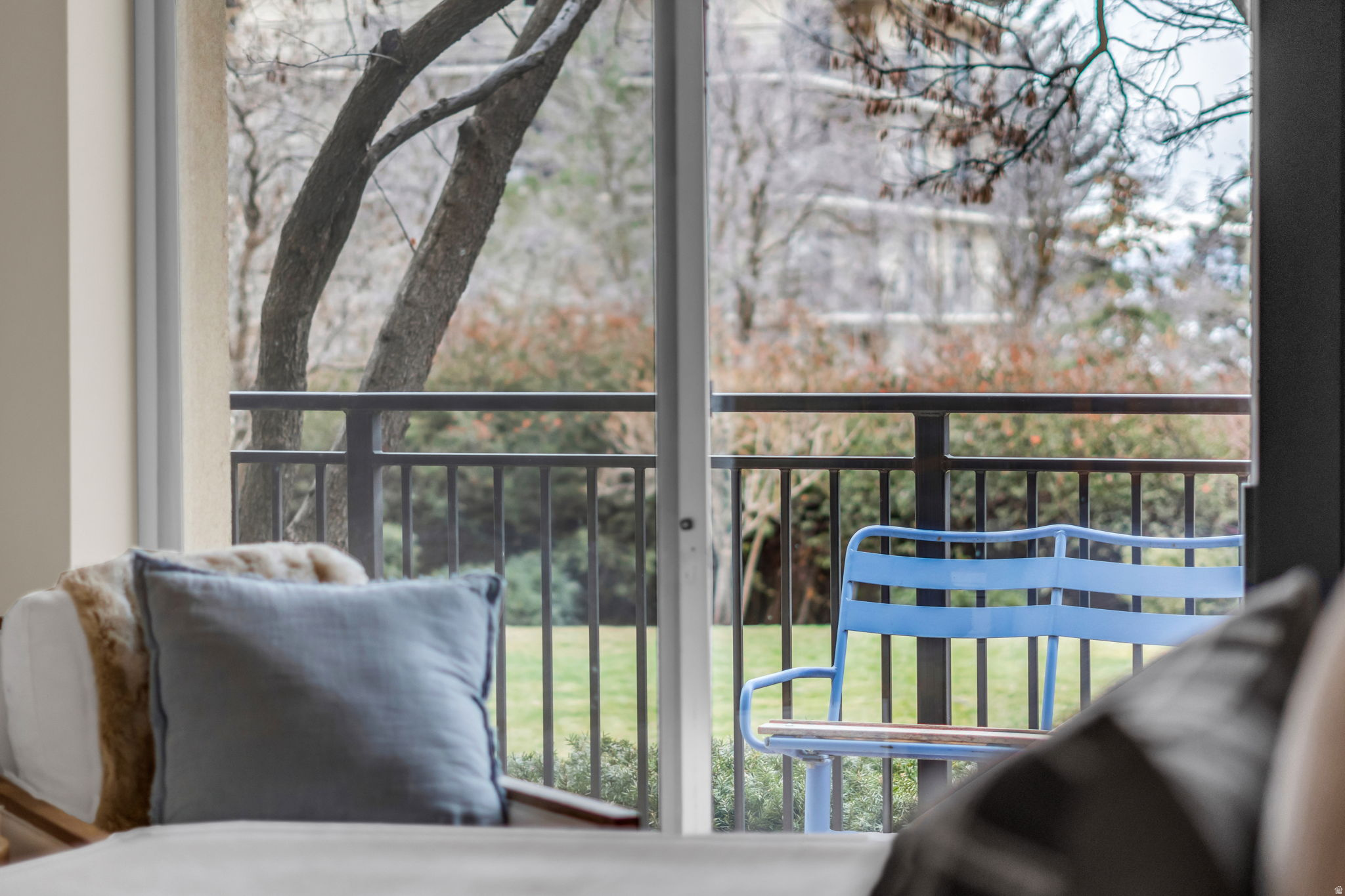 CANYON CREST - Residential