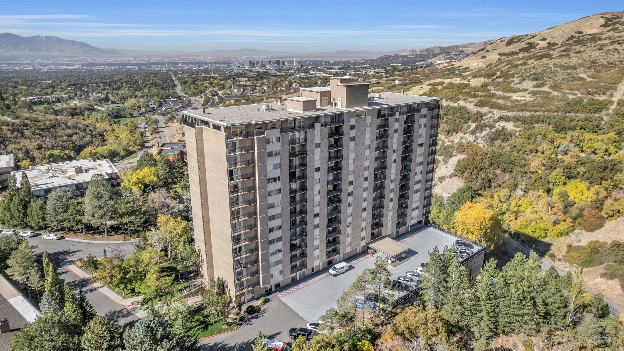 CANYON CREST - Residential