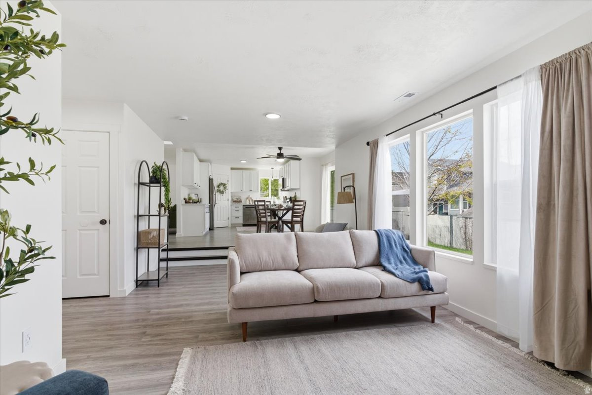 CANYON AT WALDEN HIL - Residential