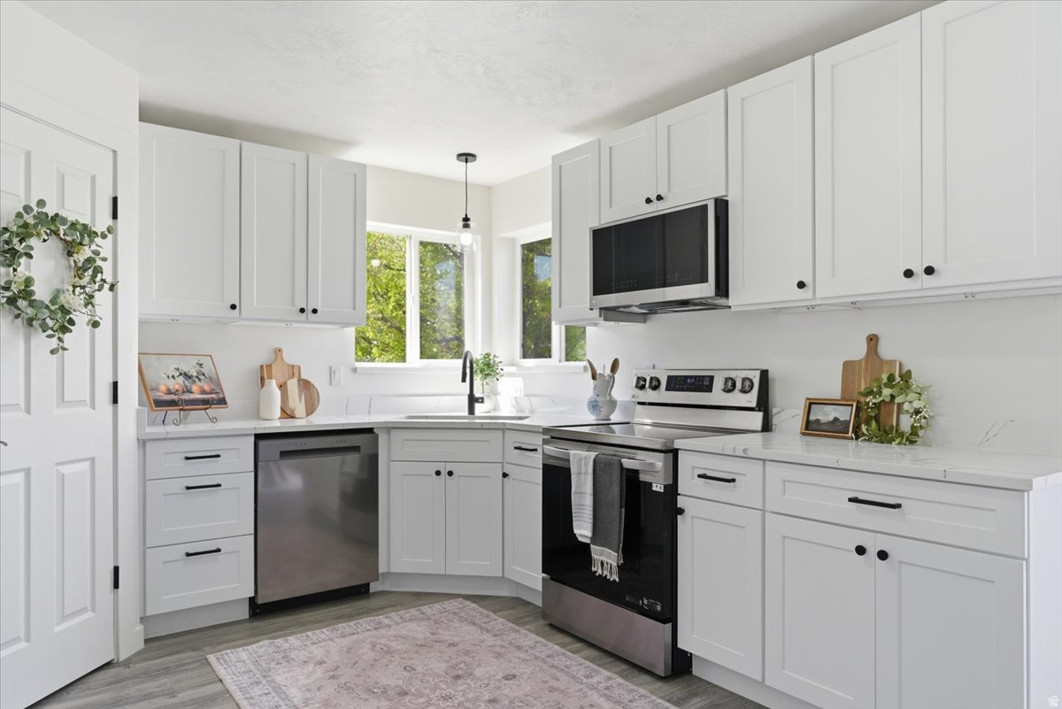 CANYON AT WALDEN HIL - Residential