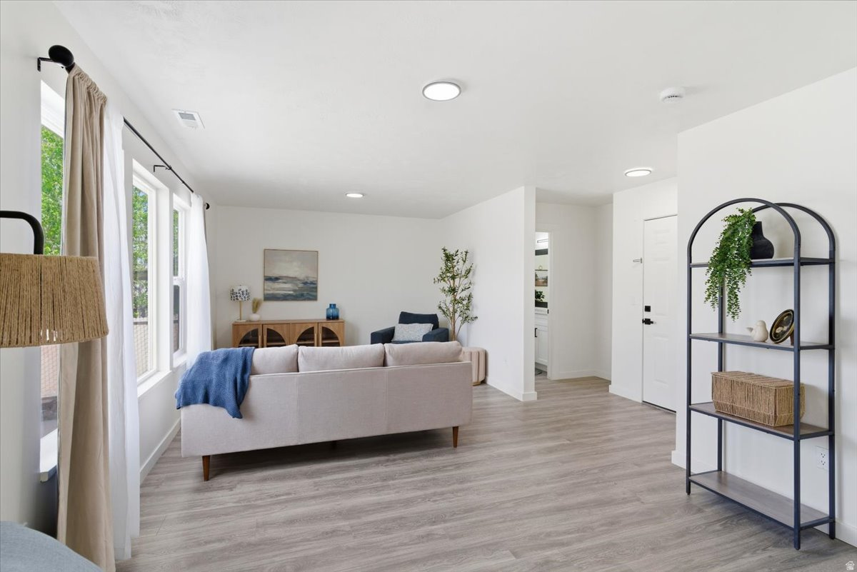 CANYON AT WALDEN HIL - Residential