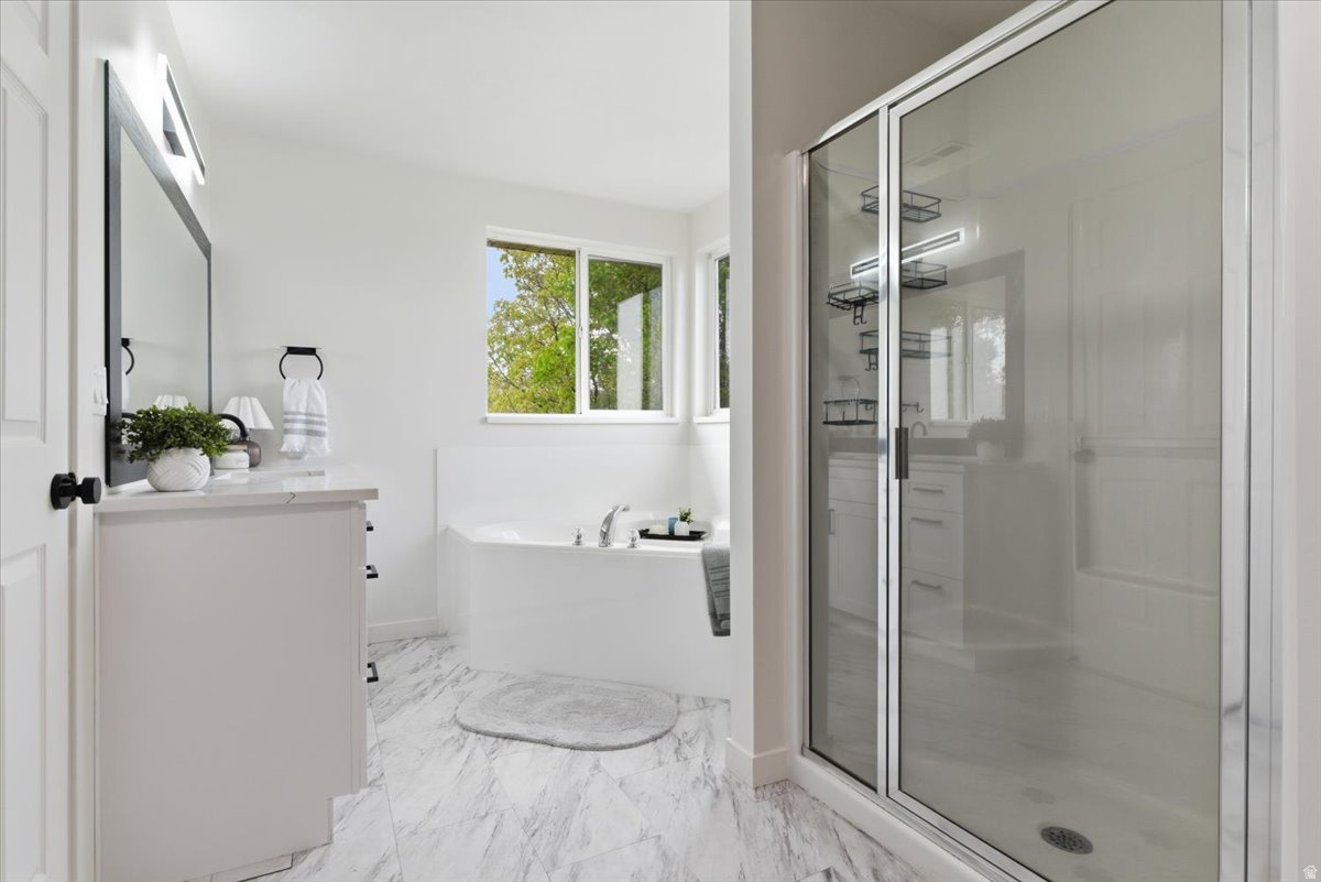 CANYON AT WALDEN HIL - Residential