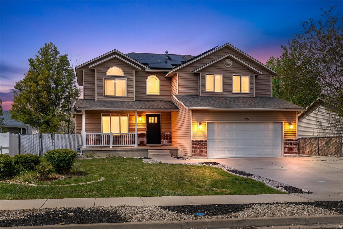 CANYON AT WALDEN HIL - Residential