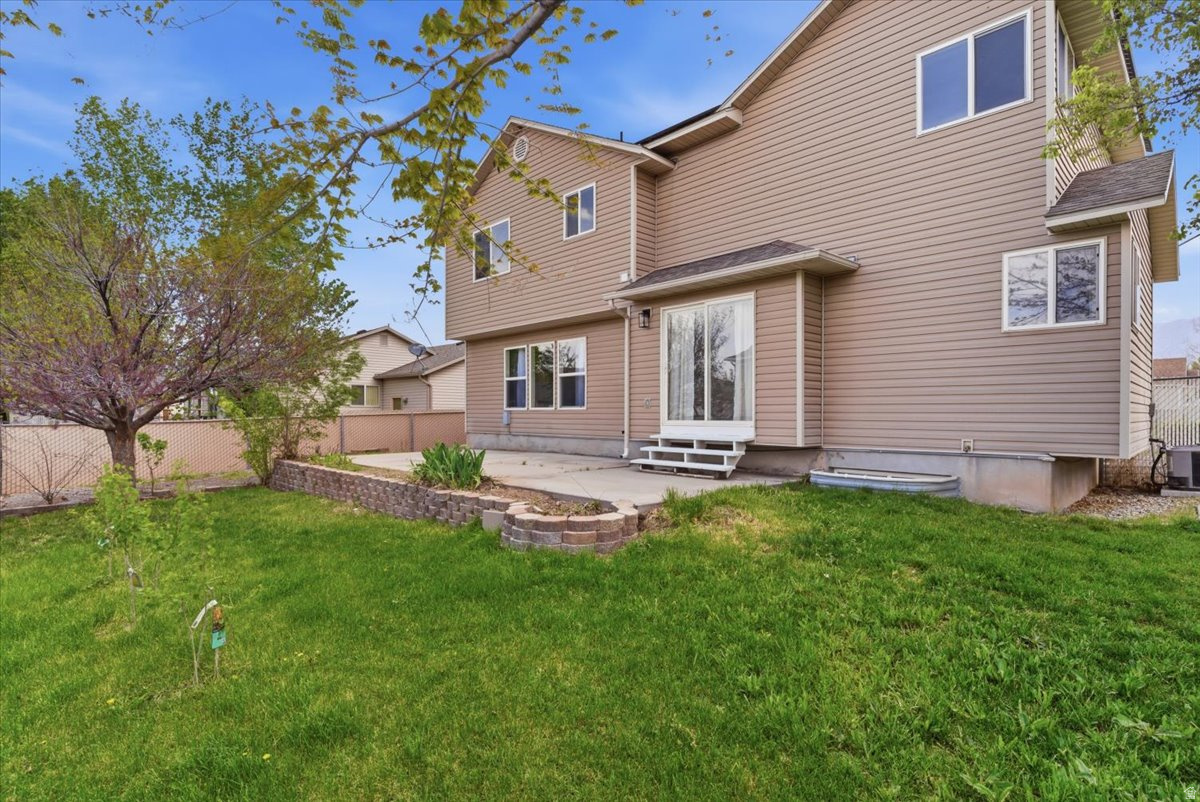 CANYON AT WALDEN HIL - Residential