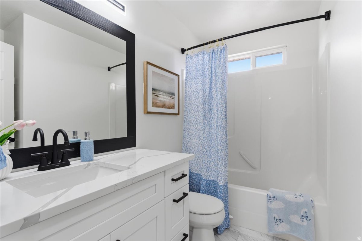 CANYON AT WALDEN HIL - Residential