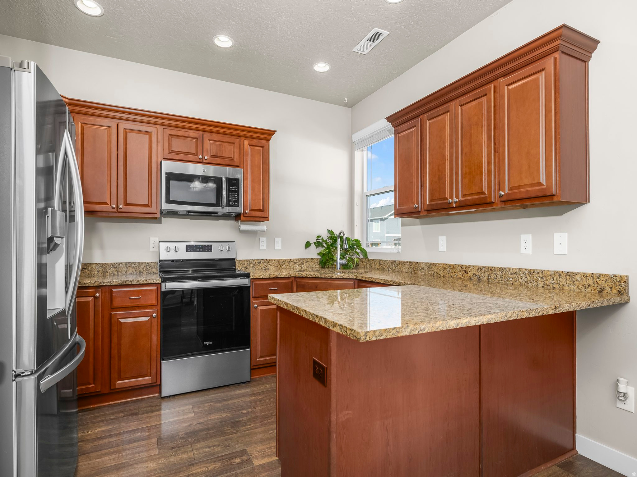 MINERS GROVE - Residential