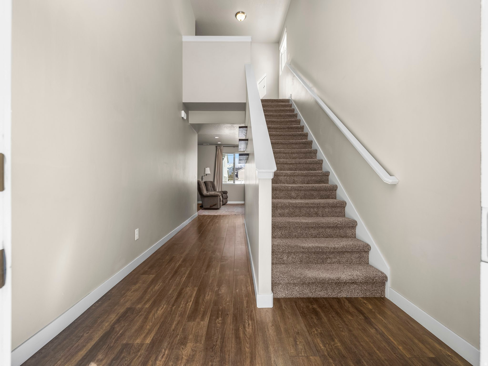 MINERS GROVE - Residential