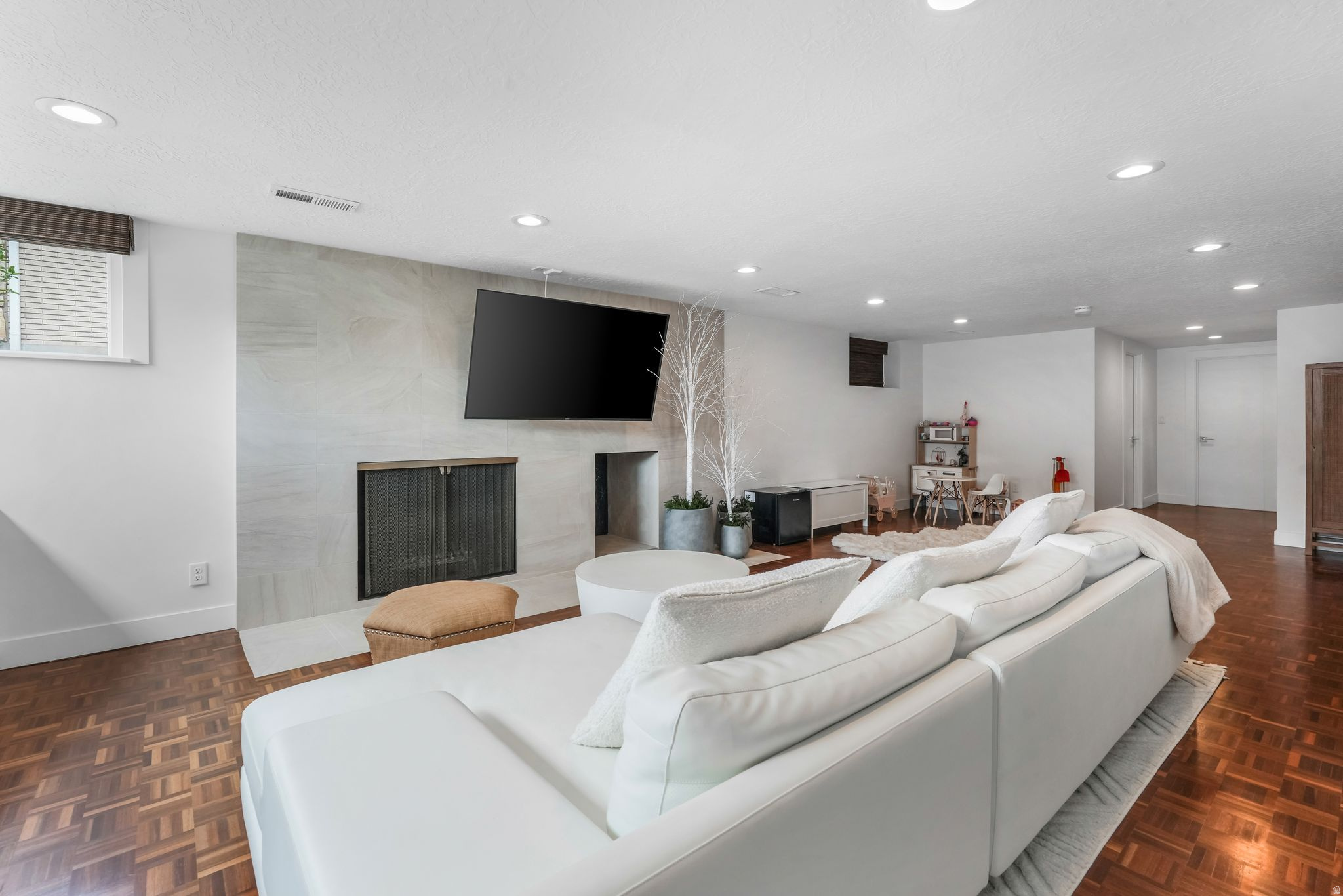 OAK HILLS PLAT F - Residential