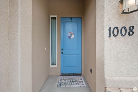 Tiny photo for 1008 S MULBERRY DR, Toquerville, UT 84774 (MLS # 2109141)