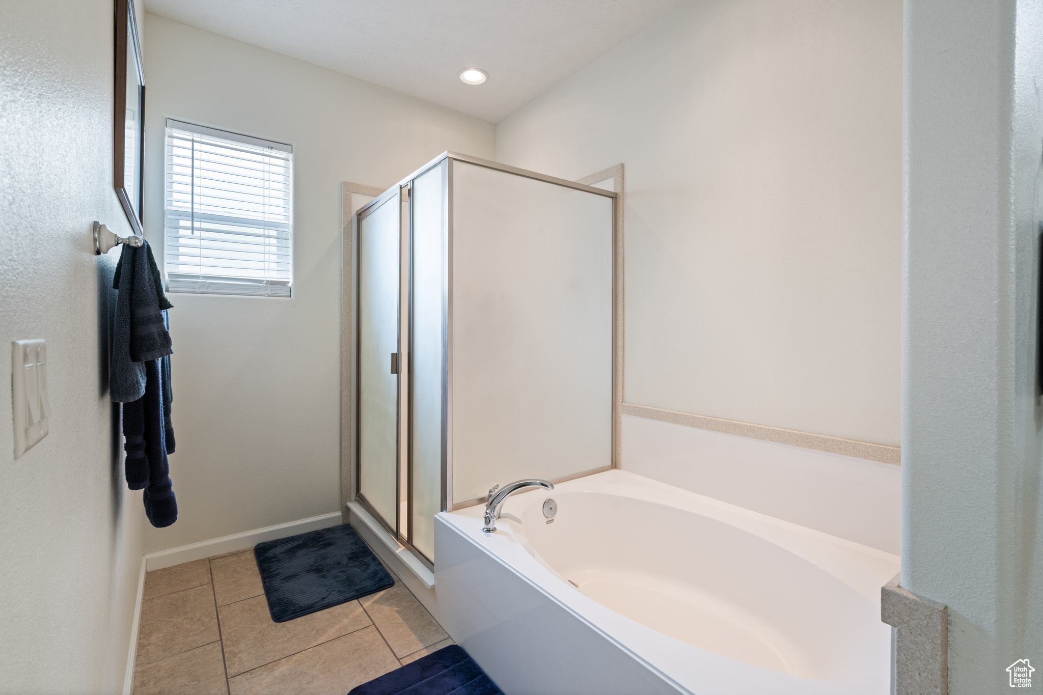 ALMOND HEIGHTS PARK AMD - Residential