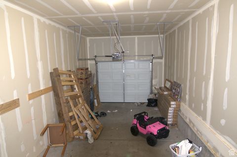 Tiny photo for 831 N GLEN EAGLE CT, Tooele, UT 84074 (MLS # 2107547)