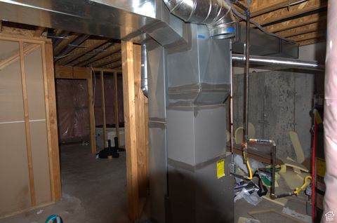 Tiny photo for 831 N GLEN EAGLE CT, Tooele, UT 84074 (MLS # 2107547)