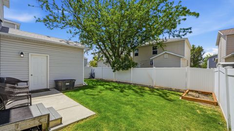Tiny photo for 2019 N 2195 W, Clinton, UT 84015 (MLS # 2164475)