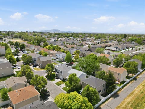 Tiny photo for 2019 N 2195 W, Clinton, UT 84015 (MLS # 2164475)