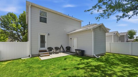 Tiny photo for 2019 N 2195 W, Clinton, UT 84015 (MLS # 2164475)