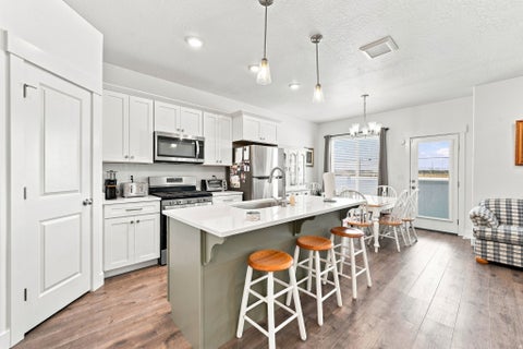 Tiny photo for 4732 S ALDER DR, Mapleton, UT 84664 (MLS # 2181701)