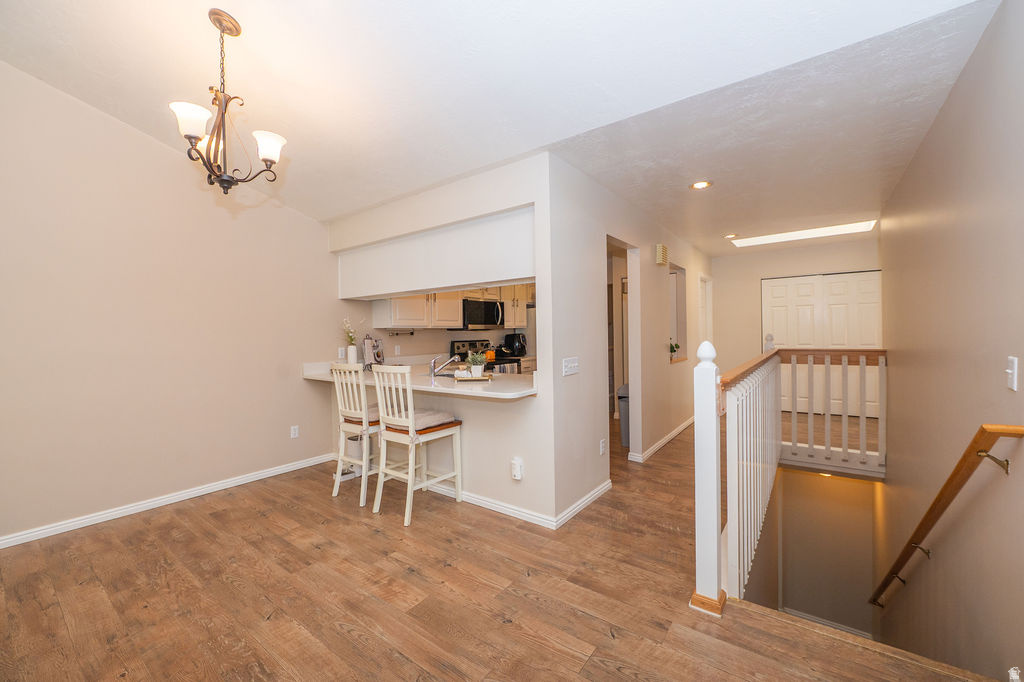 EAGLE CREST - Residential