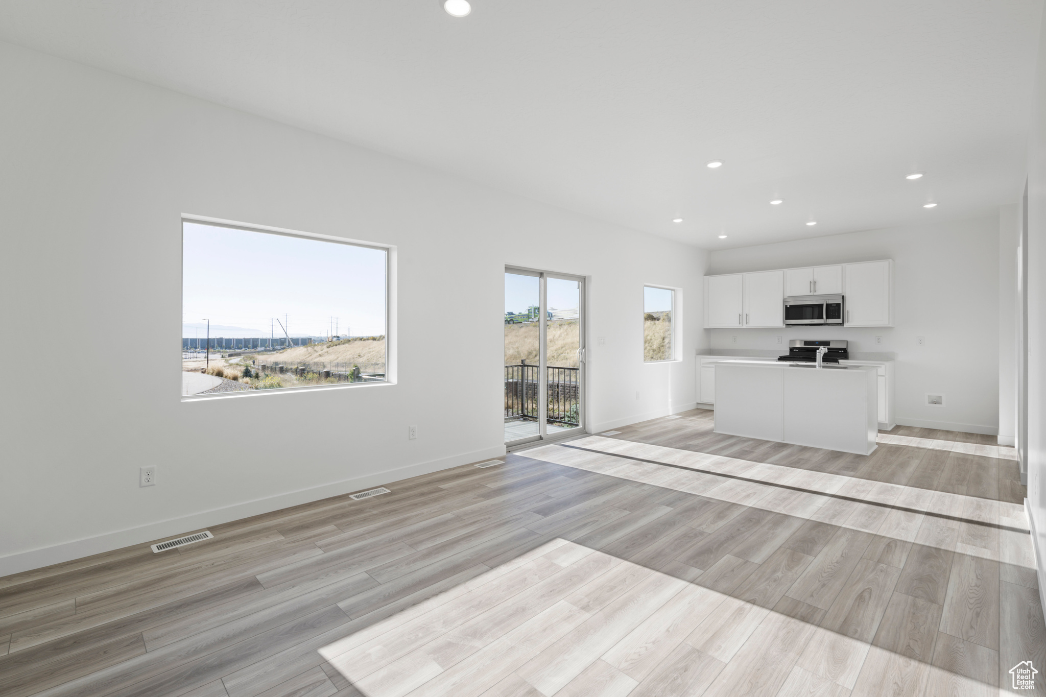 SIENNA HILLS - Residential