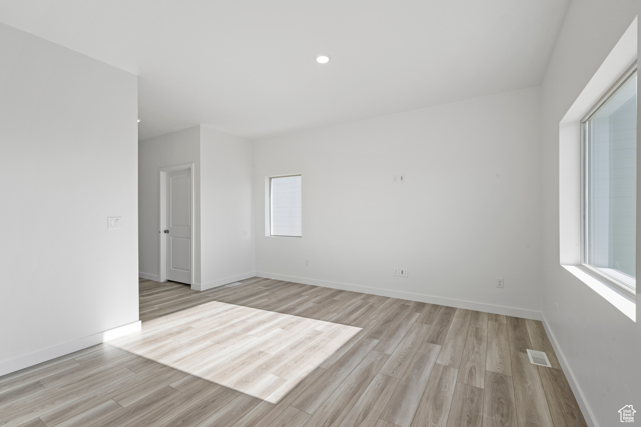 SIENNA HILLS - Residential