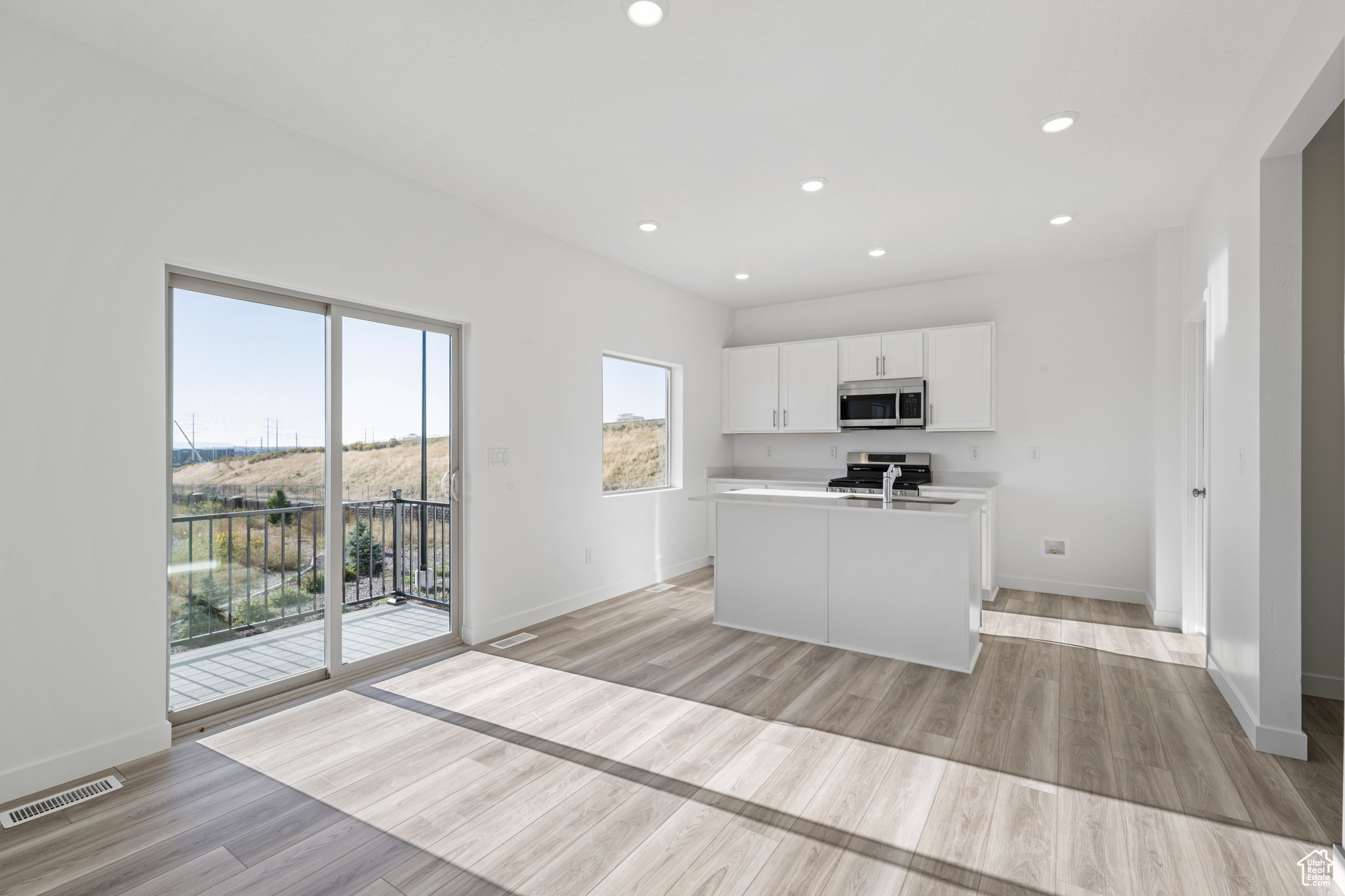 SIENNA HILLS - Residential