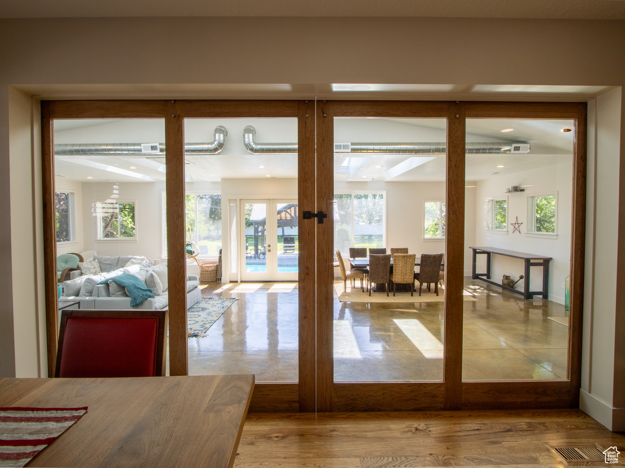 TAYLOR ACRES - Residential
