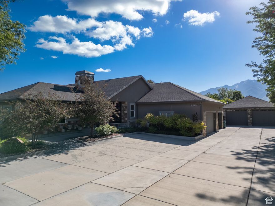 Large Modern open & spacious layout. Ideal for large gatherings and entertaining.  Large Sunroom/Enclosed Patio on the main floor for events year round. Backyard area has an inviting Pool with resort like surroundings. Large 29x52 Detached Heated Garage/Shop with custom shelving and rolling ladder to access all the shelves. Top of the line appliances. (Sq. Footage is provide as a Courtesy Buyer and Buyers agent is encouraged to get their own measurement),