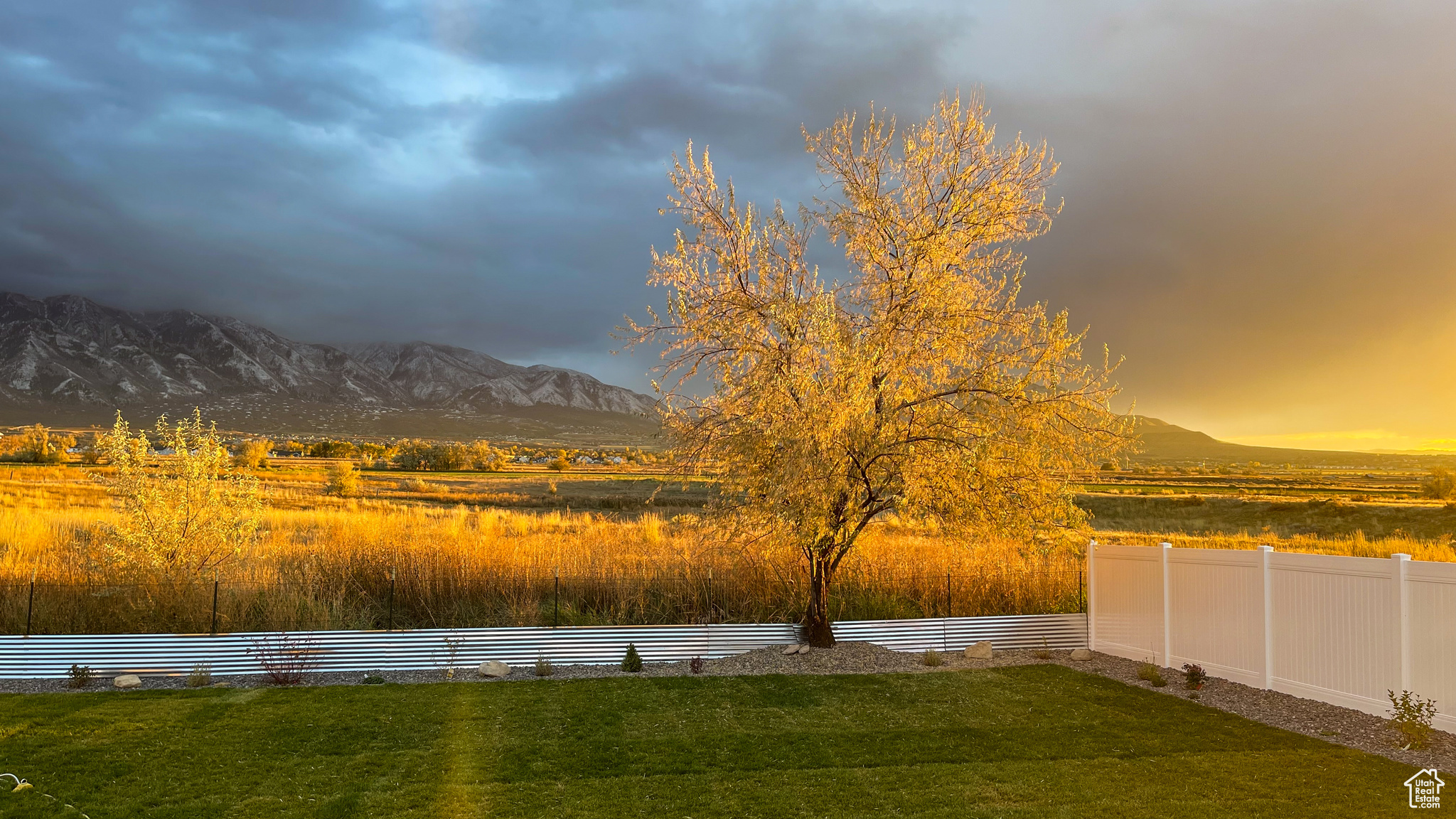 SALEM PARK - Residential