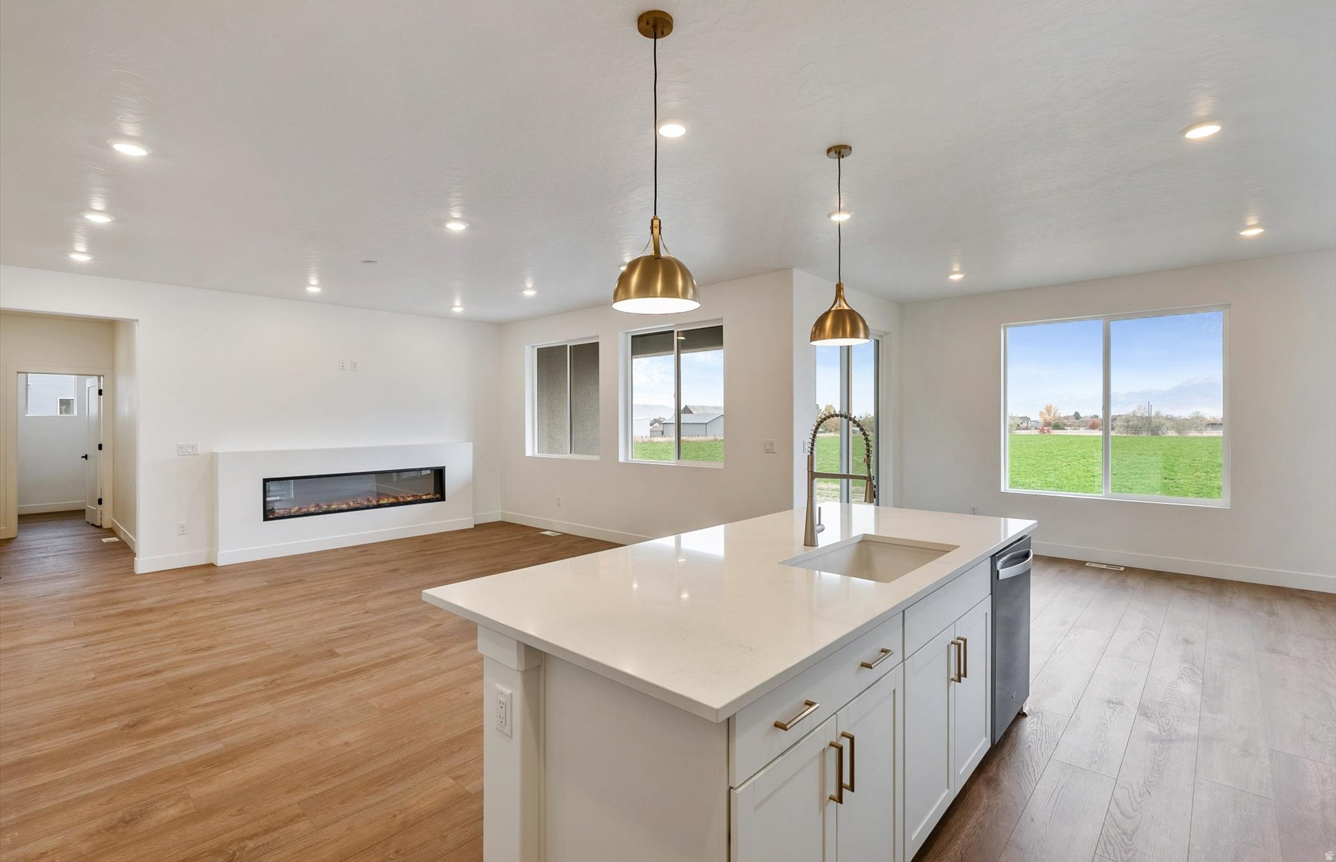 VALLEY VIEW - Residential