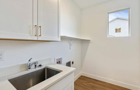 Tiny photo for 1033 E 250 S #18, Salem, UT 84653 (MLS # 2124257)