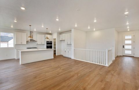 Photo of 1033 E 250 S #18, Salem, UT 84653 (MLS # 2124257)