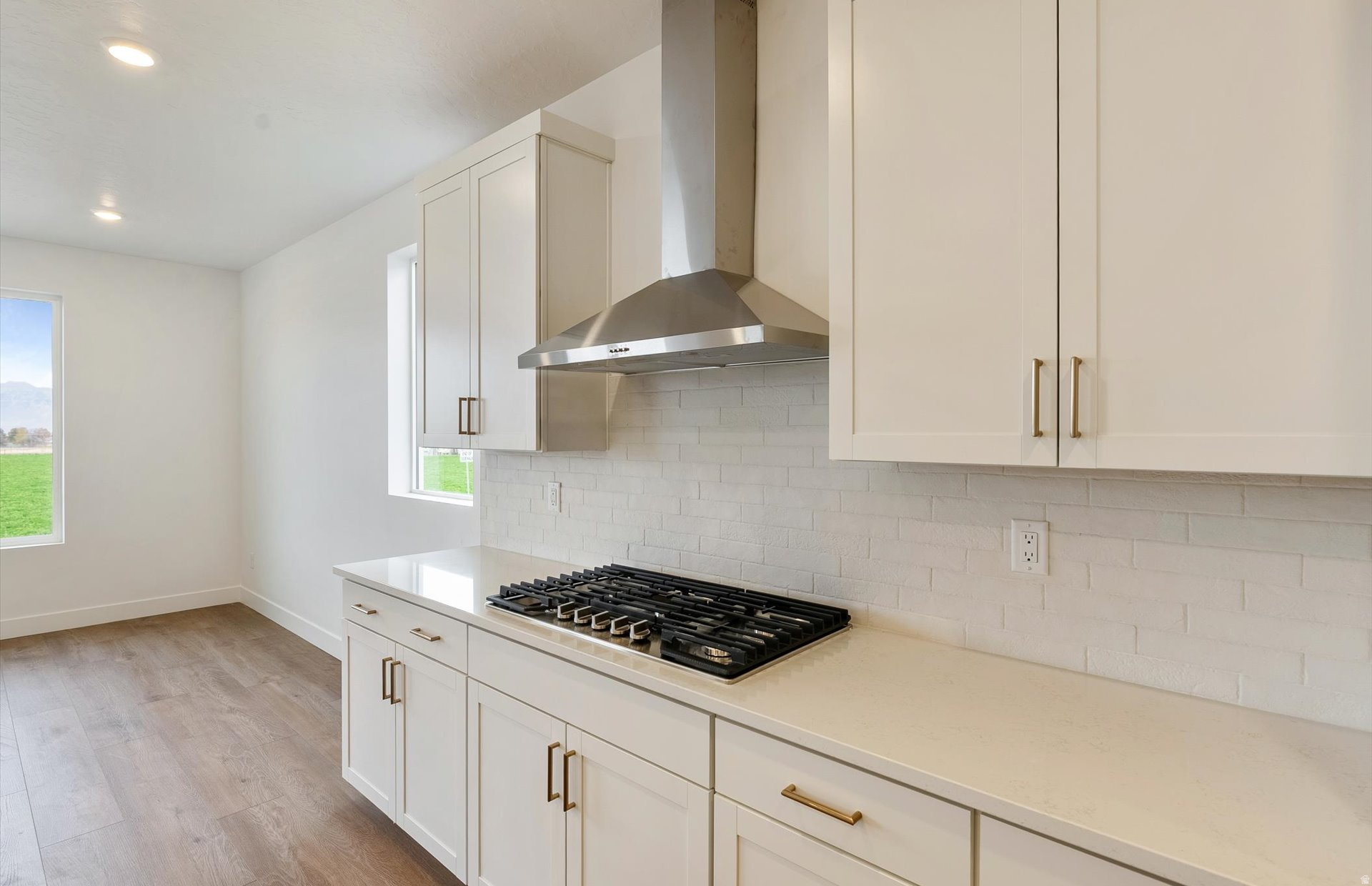 VALLEY VIEW - Residential