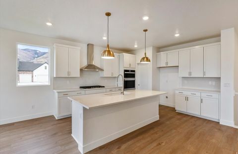 Tiny photo for 1033 E 250 S #18, Salem, UT 84653 (MLS # 2124257)