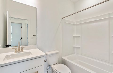 Tiny photo for 1033 E 250 S #18, Salem, UT 84653 (MLS # 2124257)