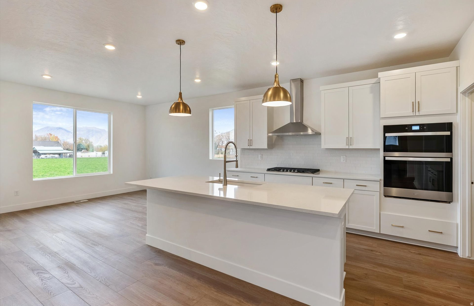 VALLEY VIEW - Residential