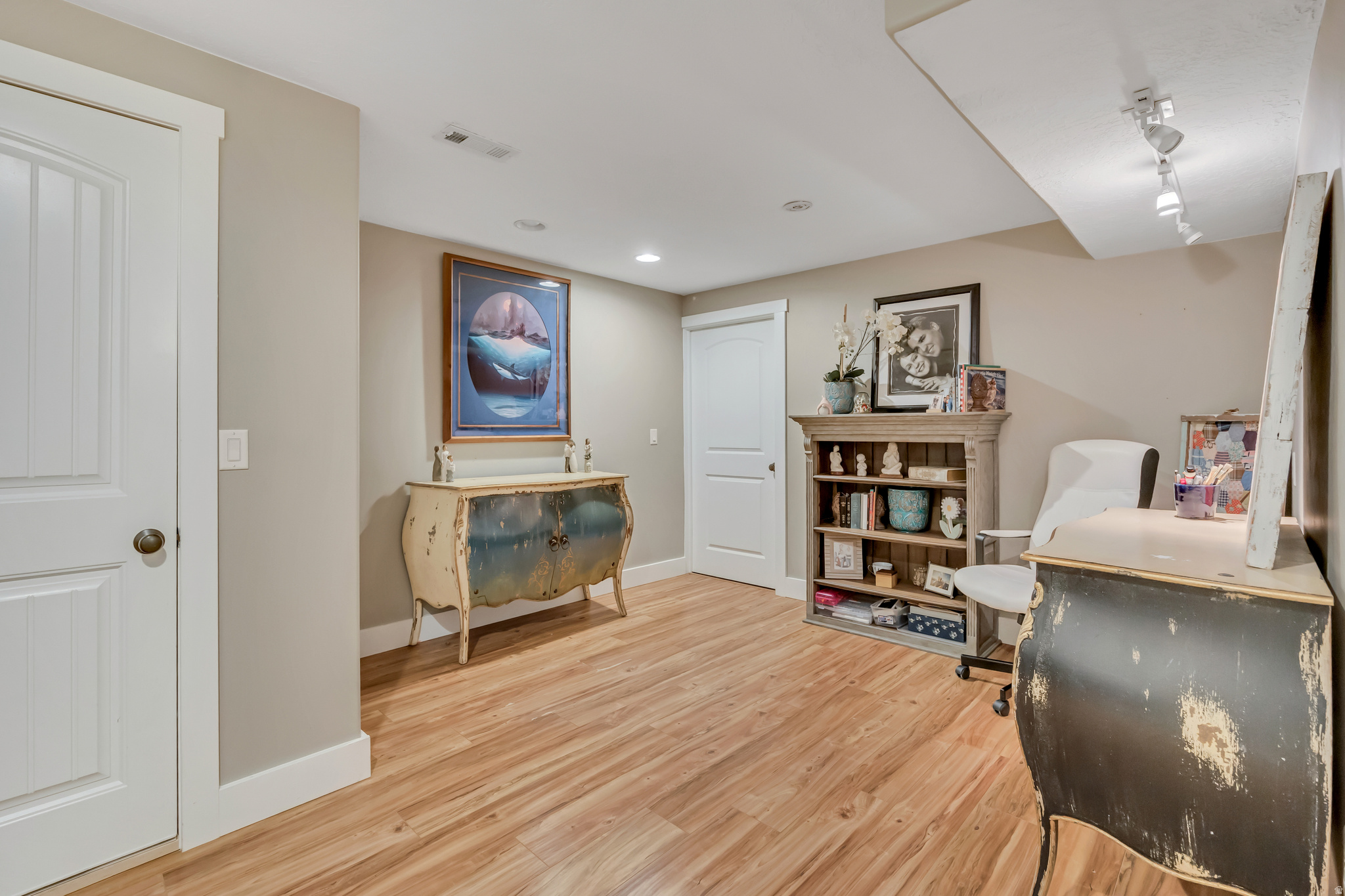 CHAPEL BEND - Residential