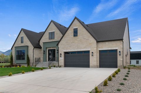 Tiny photo for 461 W SUMMIT LN, Kaysville, UT 84037 (MLS # 2162148)