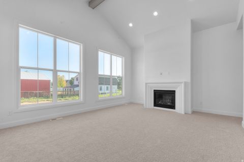 Tiny photo for 461 W SUMMIT LN, Kaysville, UT 84037 (MLS # 2162148)