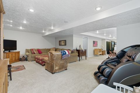 Tiny photo for 2559 E CUPECOY DR, Cottonwood Heights, UT 84121 (MLS # 2113168)
