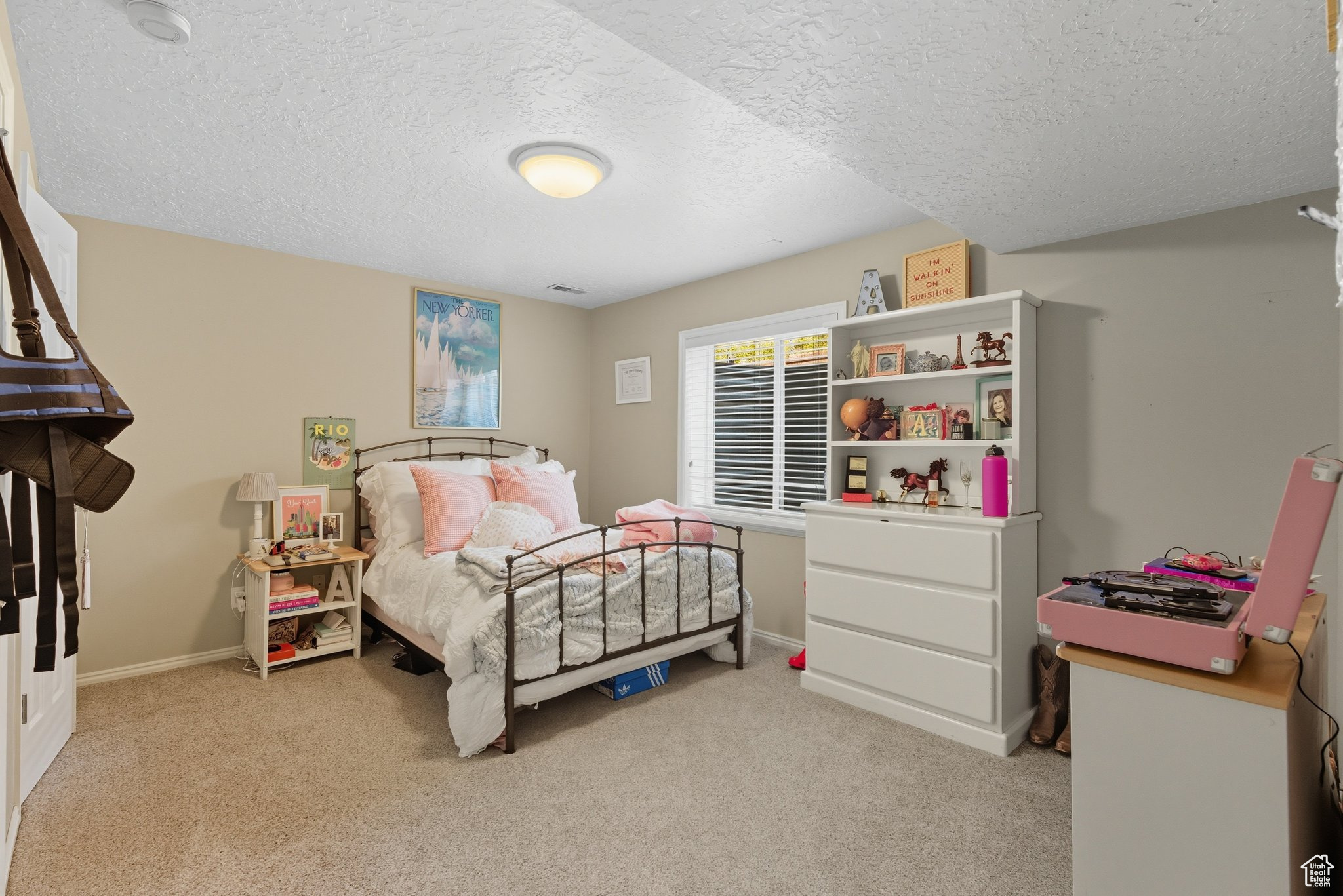 MILL HOLLOW - Residential