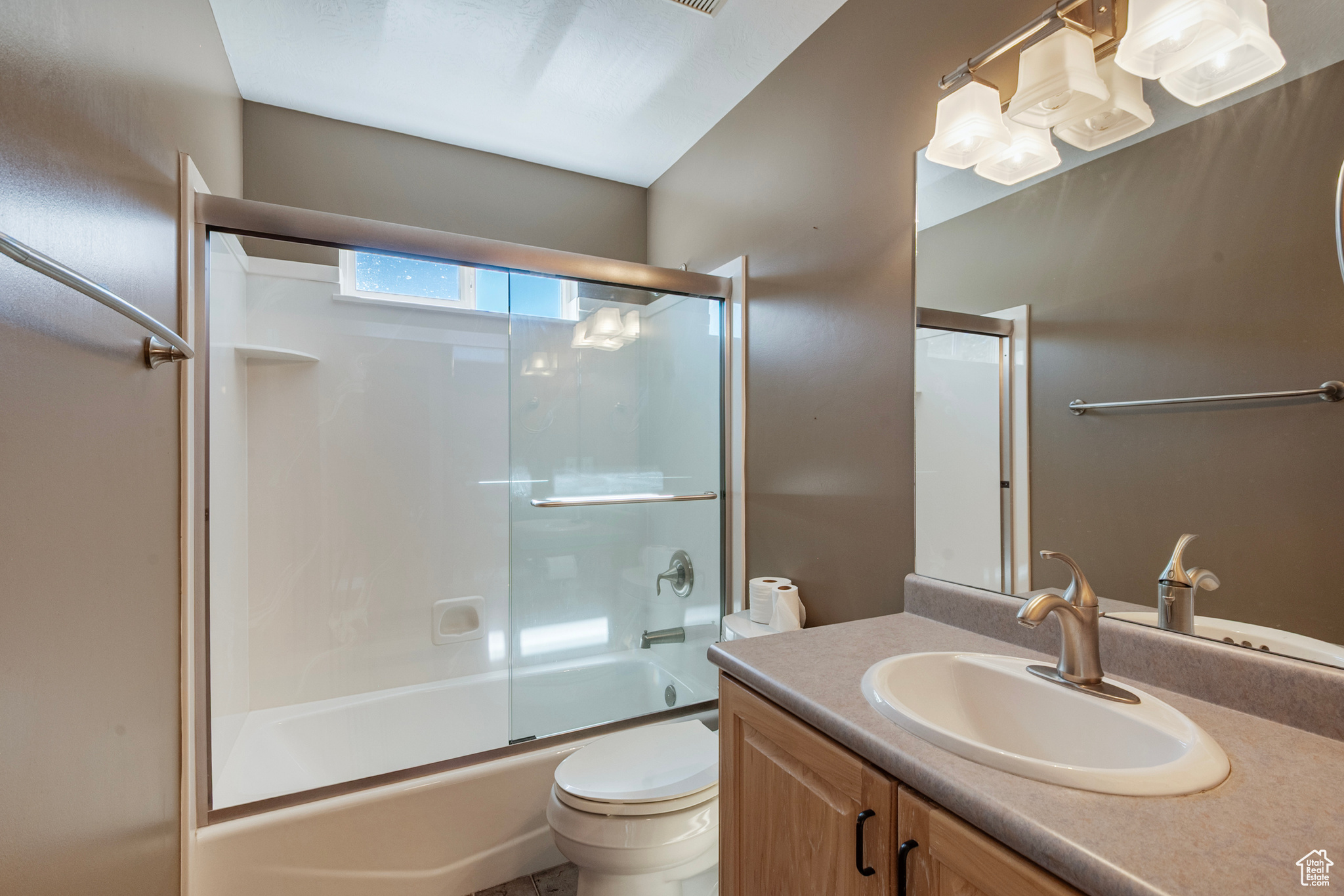 UINTA SHADOWS II SUBDIVISION - Residential