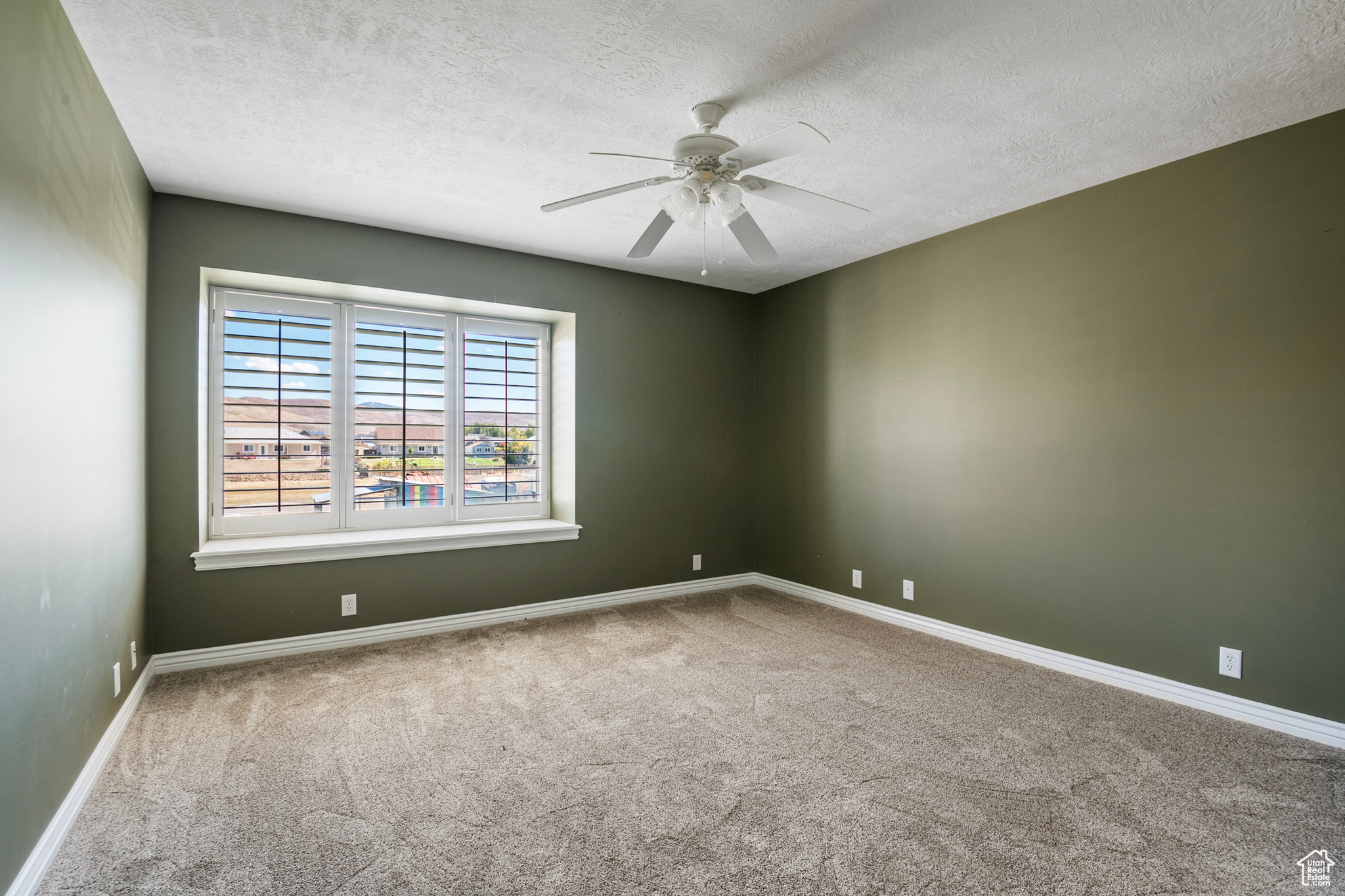 UINTA SHADOWS II SUBDIVISION - Residential