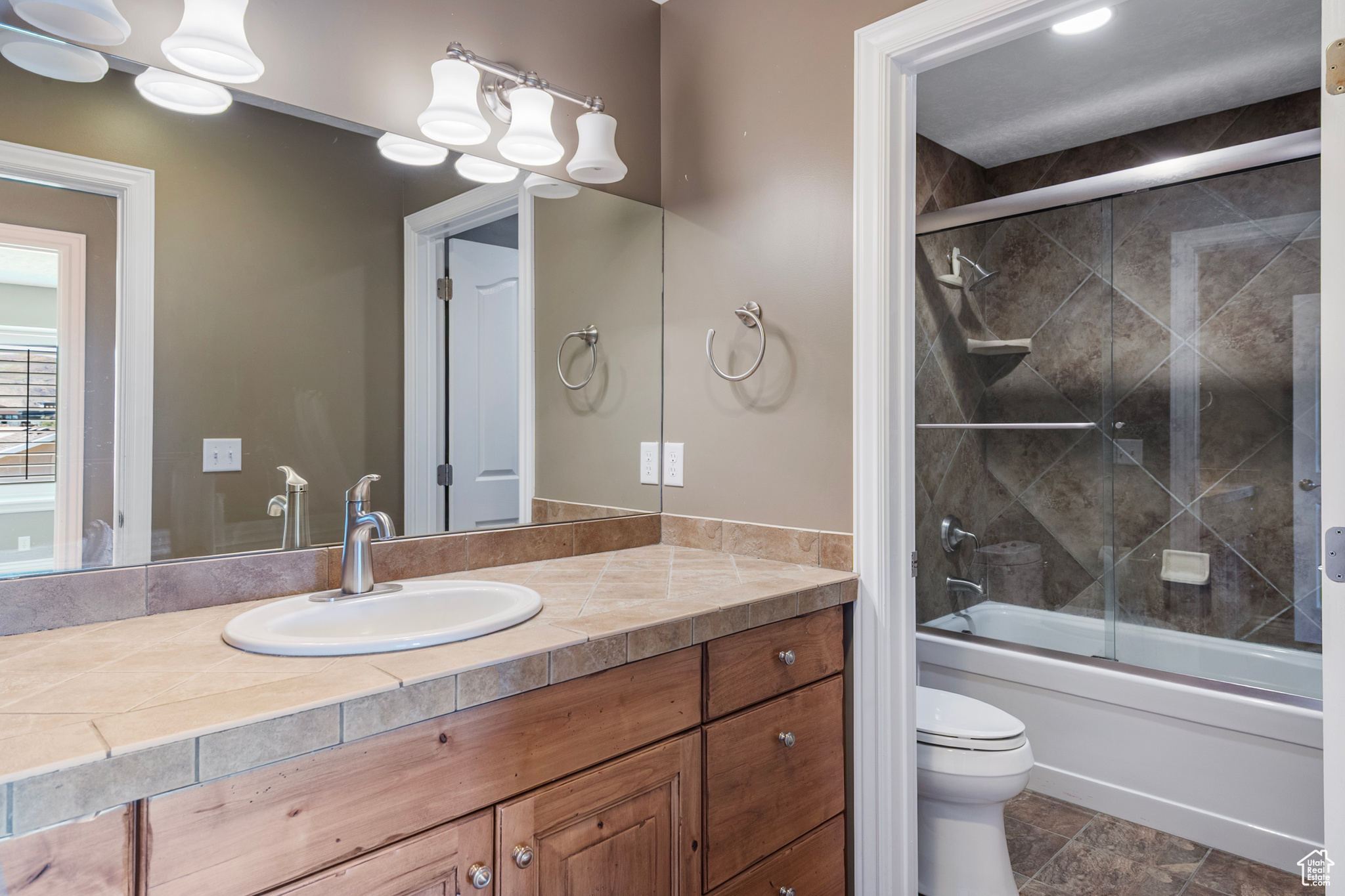 UINTA SHADOWS II SUBDIVISION - Residential