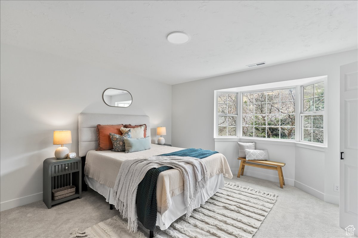 WOODRIDGE EST 2 - Residential