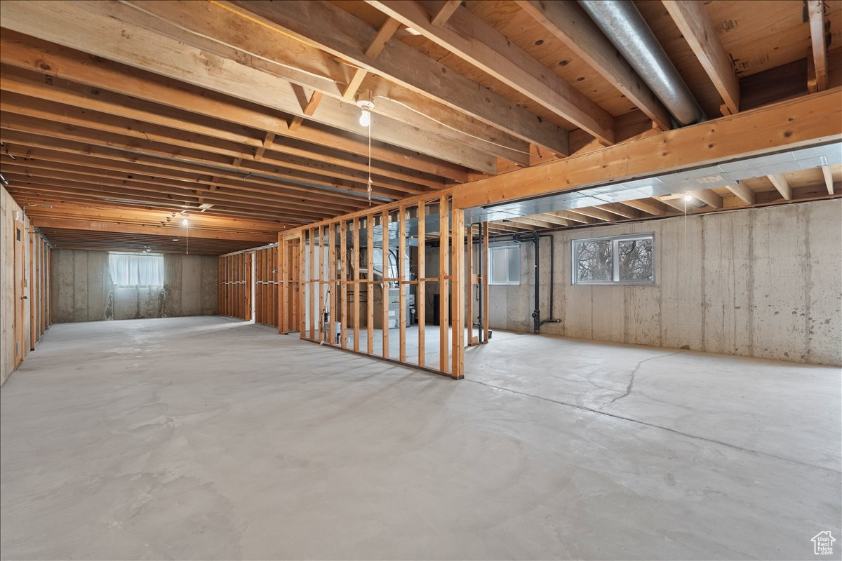 WOODRIDGE EST 2 - Residential