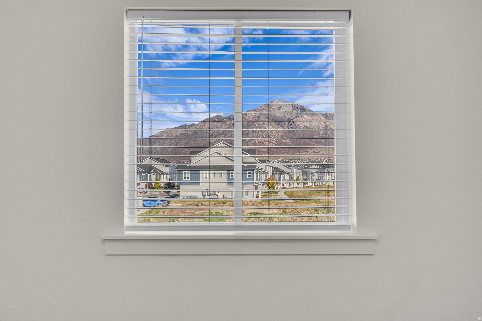 FREEDOM COURT - Residential