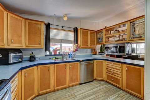Tiny photo for 61 E 490 S, Ivins, UT 84738 (MLS # 2135039)
