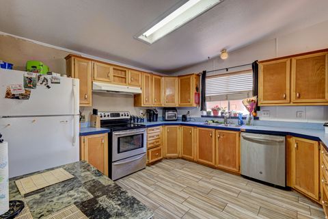 Tiny photo for 61 E 490 S, Ivins, UT 84738 (MLS # 2135039)