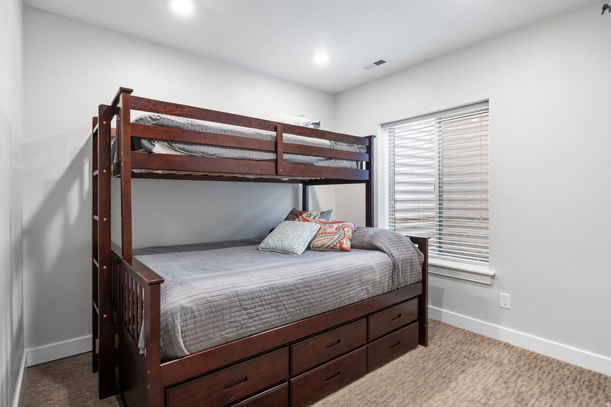 ESCAPES AT EDGEWATER - Residential